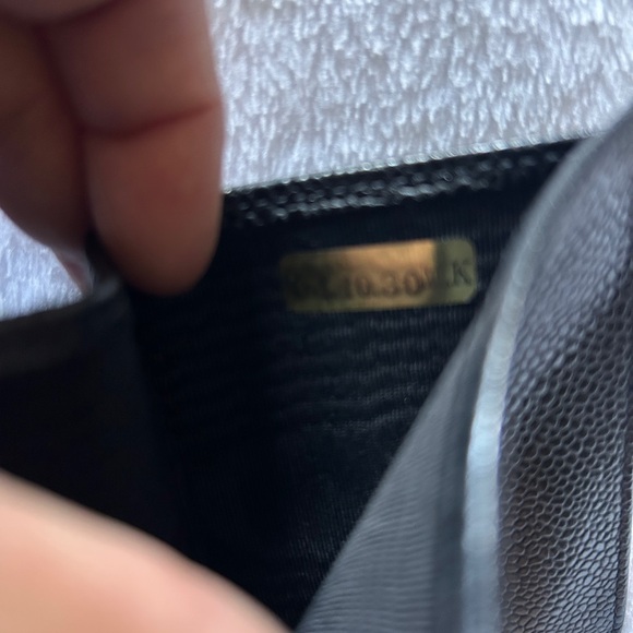 Chanel wallet good condition. With box π - Picture 4 of 13